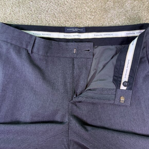 Banana Republic Pants Womens Size 8 33x31 The Martin Fit Wool Gray Bootcut E608 - Picture 3 of 13